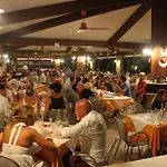Πάρκο διακοπών Villaggio Piscina Rei Monte Nai