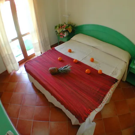 Villaggio Piscina Rei * Monte Nai