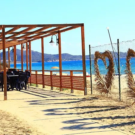 Parque de vacaciones Villaggio Piscina Rei Monte Nai