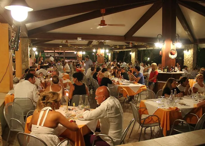 Kompleks wypoczynkowy Villaggio Piscina Rei Monte Nai