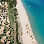 Villaggio Piscina Rei *