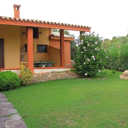 Villaggio Piscina Rei Monte Nai