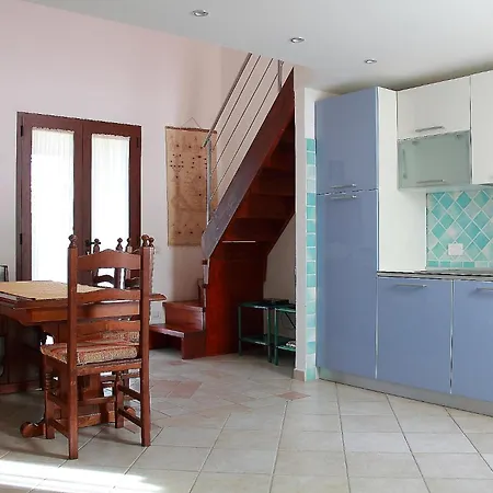 Villaggio Piscina Rei Tatil parkı Monte Nai