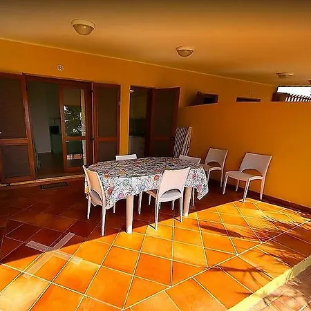 Villaggio Piscina Rei Monte Nai