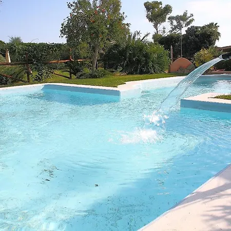 Holiday park Villaggio Piscina Rei *
