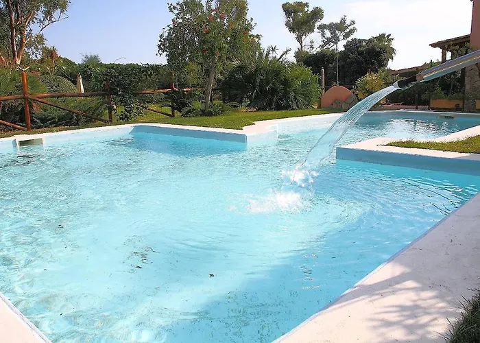 Aldeamento Turístico Villaggio Piscina Rei *